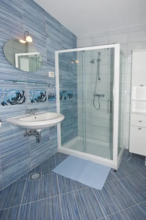 Rooms And Apartments Villa Dama Pula Croatia