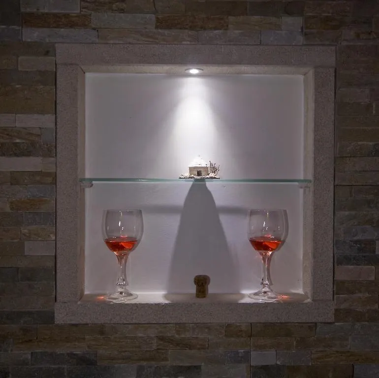 Rooms And Apartments Villa Dama Pula 0*,  Croatia